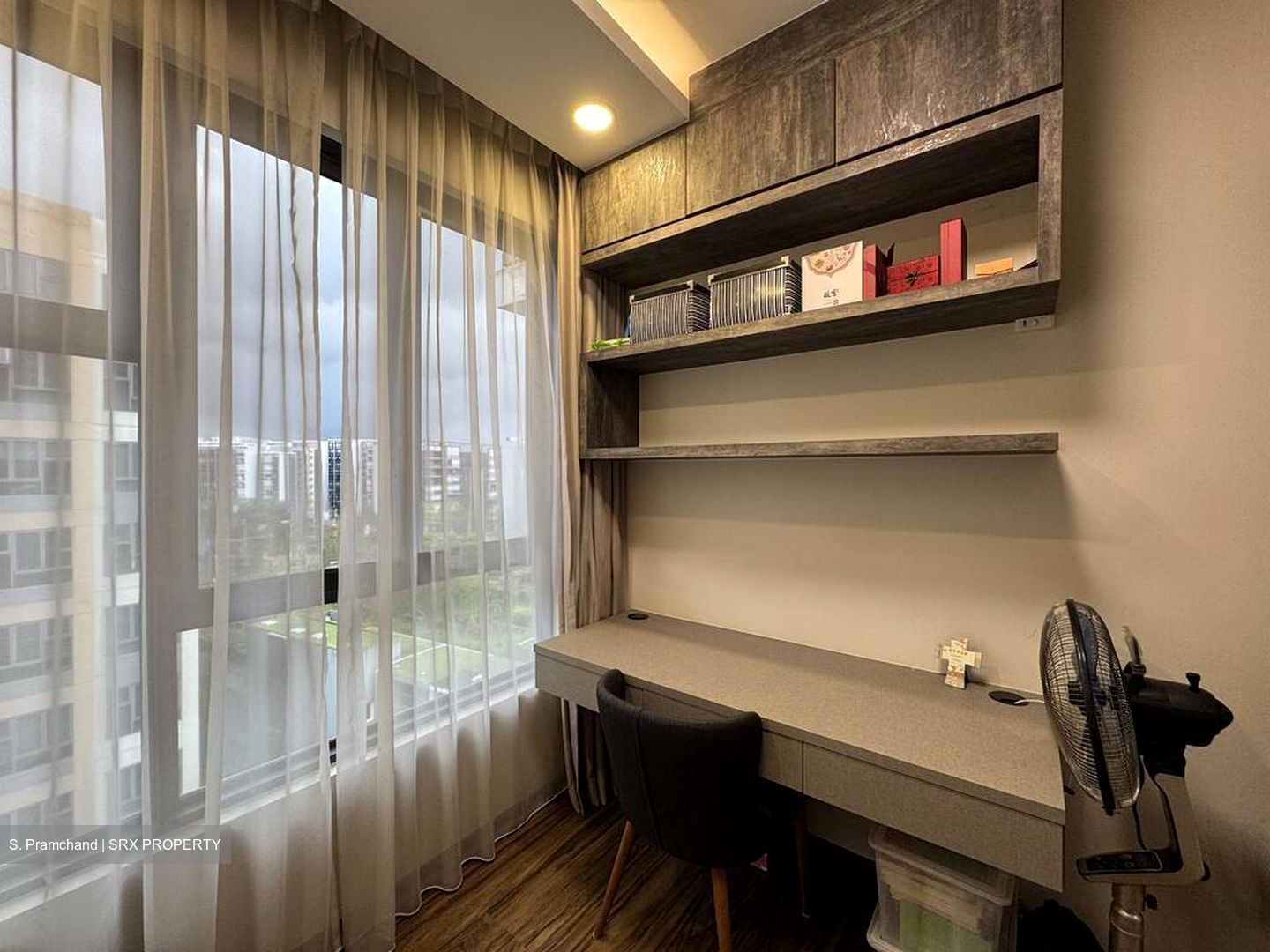 The Brownstone (D27), Condominium #504572111